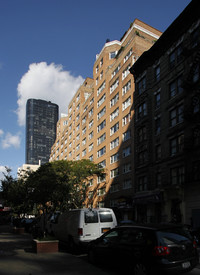 Bryn Mawr Apartments in New York, NY - Foto de edificio - Building Photo