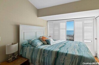 244 Cottage Walk in Islip, NY - Building Photo - Building Photo