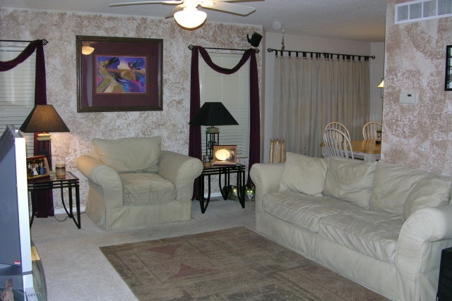 1905 Dove Creek Cir in Loveland, CO - Building Photo - Building Photo