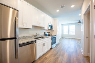 The Flats at Avalon Park Wesley Chapel in Wesley Chapel, FL - Foto de edificio - Interior Photo