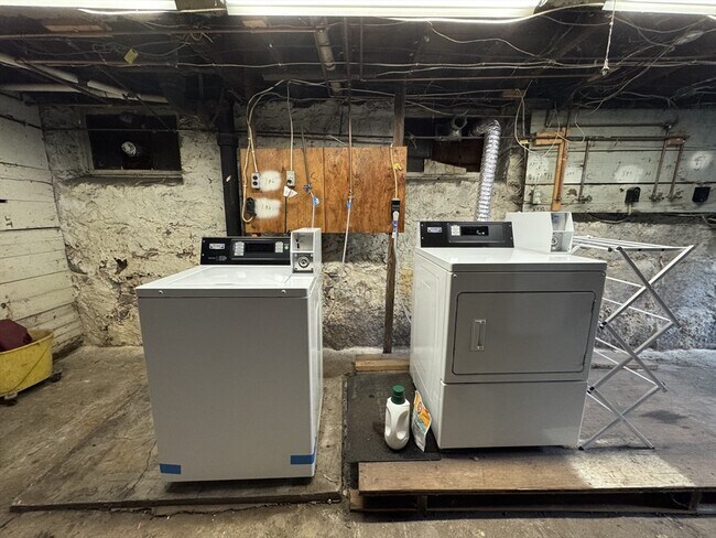 8 Glendale St, Unit 2 in Salem, MA - Building Photo - Building Photo