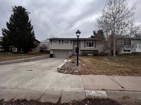 2931 Carmel Dr in Great Falls, MT - Building Photo