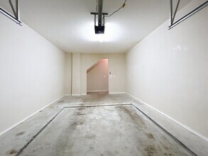 13104 Sanctuary Cove Dr in Temple Terrace, FL - Building Photo - Building Photo