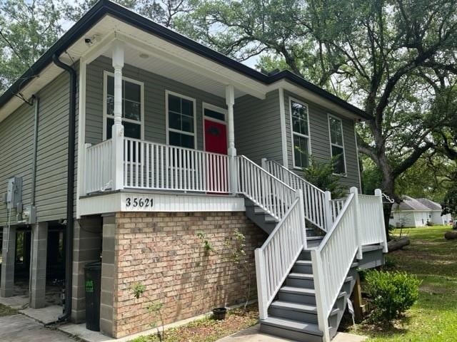 35621 Oakridge Ave in Slidell, LA - Foto de edificio - Building Photo