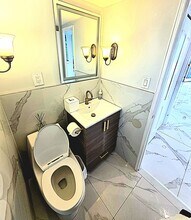 640 Derby Ave in Woodmere, NY - Building Photo - Building Photo