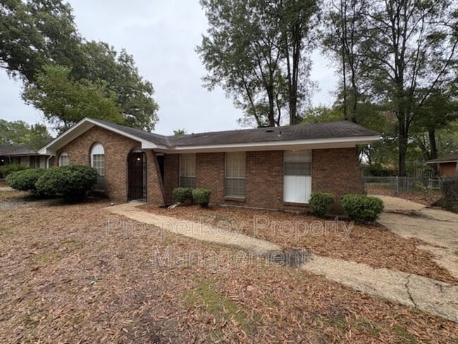 740 Ledyard Pl in Montgomery, AL - Building Photo - Building Photo