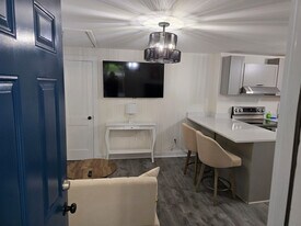 231 Rogers Ave in Greenville, SC - Building Photo