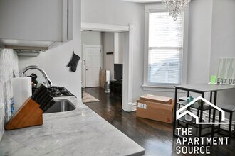 1446 W Fletcher St in Chicago, IL - Building Photo - Building Photo