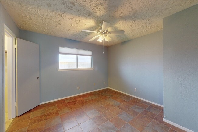 property at 2711 Heritage Colony Dr