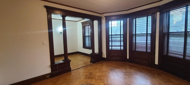 49 Hudson Pl in Weehawken, NJ - Building Photo - Building Photo
