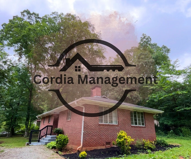 property at 1698 Highland Pl