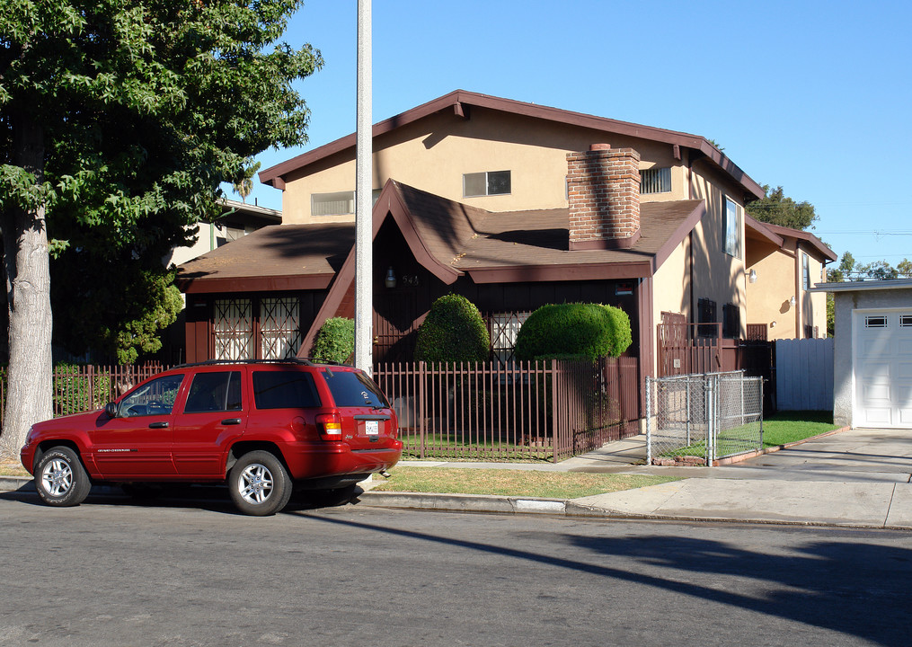 545 E 97th St in Inglewood, CA - Building Photo