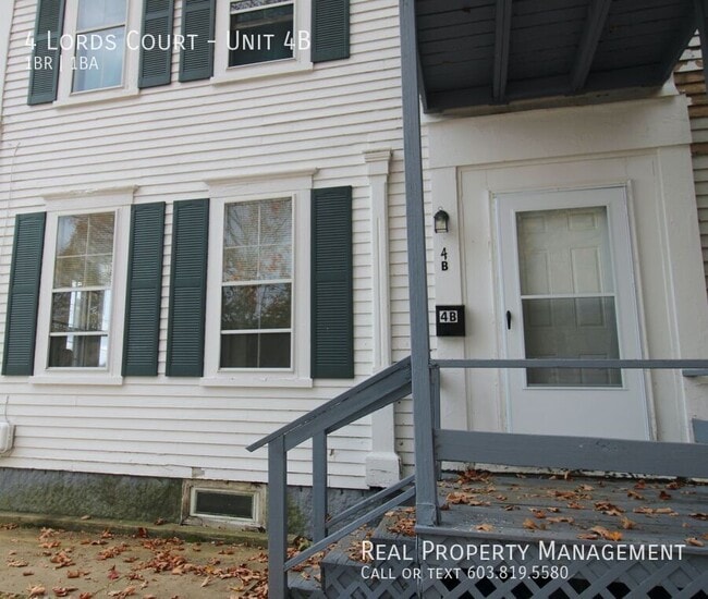 4 Lords Ct in Somersworth, NH - Building Photo - Building Photo