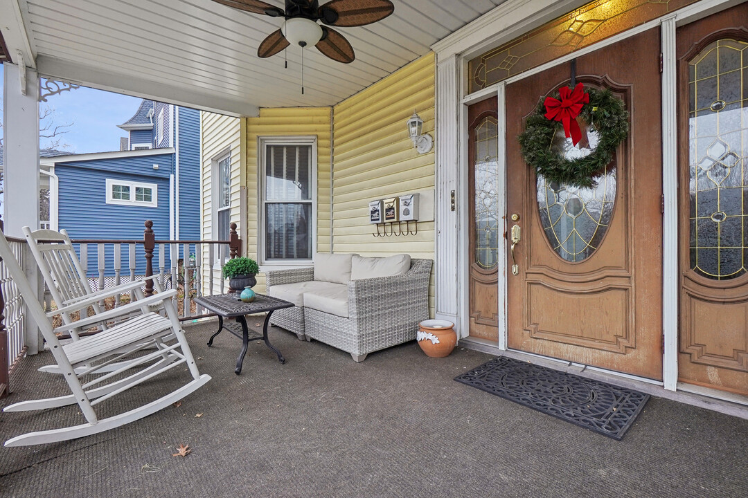 40 Forest St-Unit -1 in Montclair, NJ - Building Photo