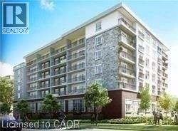 275F Larch St in Waterloo, ON - Building Photo