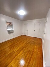 68-11 Alderton St in Queens, NY - Building Photo - Building Photo