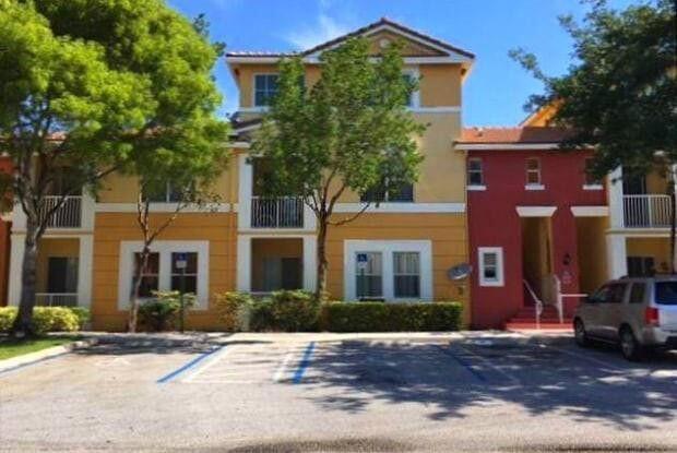 1105 Shoma Dr in West Palm Beach, FL - Building Photo