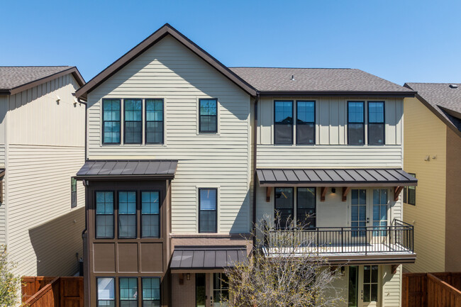 Rosemark Woodland Townhome Community in Austin, TX - Building Photo - Building Photo