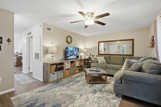 18617 Egret Bay Blvd in Houston, TX - Building Photo - Building Photo