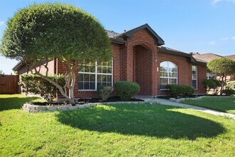 7806 Harbor Dr in Rowlett, TX - Building Photo - Building Photo