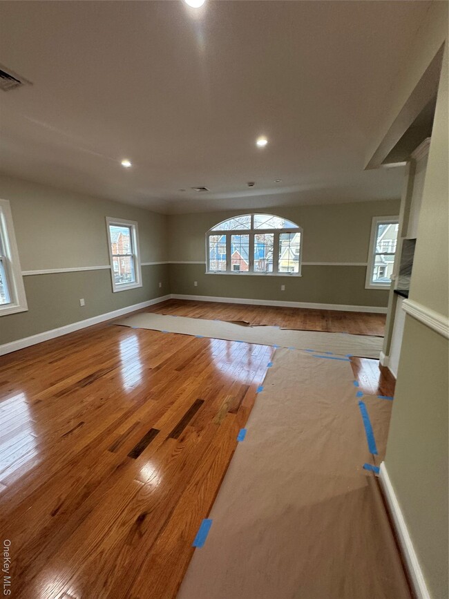 118-32 200th St in Queens, NY - Building Photo - Building Photo