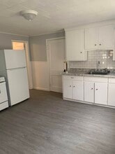 2108 Clinton St, Unit 1 in Cheektowaga, NY - Building Photo - Building Photo