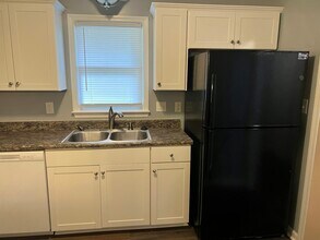 1526 Fort Bragg Rd in Fayetteville, NC - Building Photo - Building Photo