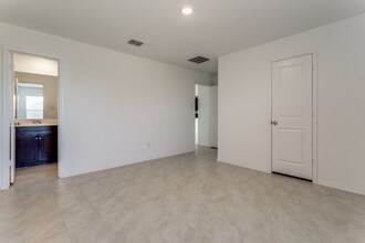 111 Lemongrass Dr in Princeton, TX - Building Photo - Building Photo
