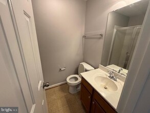 736 Wineberry Way in Aberdeen, MD - Building Photo - Building Photo