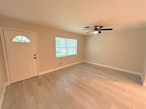 2645 Terrace Ave in Naples, FL - Building Photo - Building Photo
