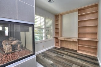 3712 Greggory Way in Santa Barbara, CA - Building Photo - Building Photo
