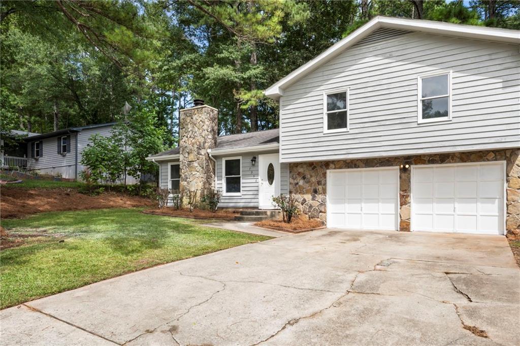 7356 Caribou Trail in Riverdale, GA - Building Photo