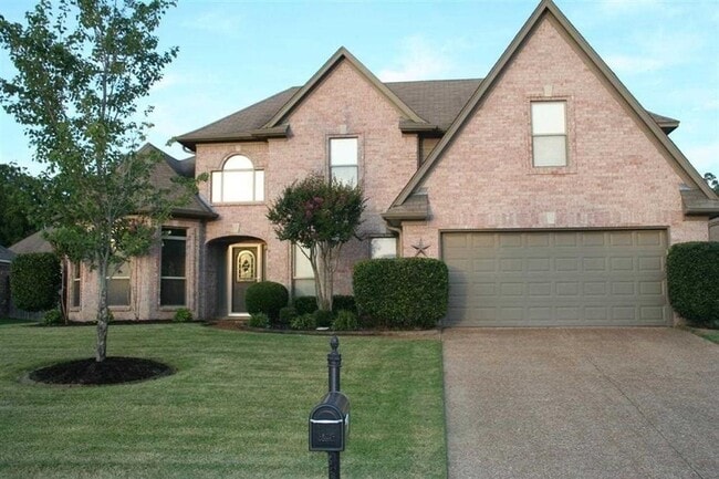property at 4518 Hillyglen Cove