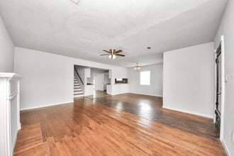 7504 Elm St in Houston, TX - Building Photo - Building Photo