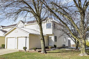 5544 Beach Ct in Cleveland, OH - Building Photo