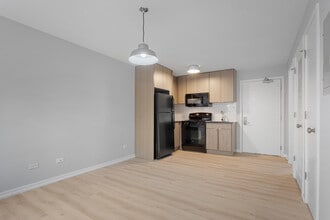 5411 N Winthrop Ave in Chicago, IL - Building Photo - Building Photo