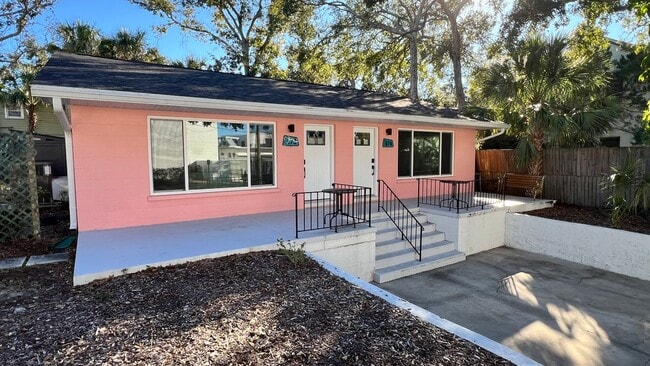 property at 976 Tennessee Ln