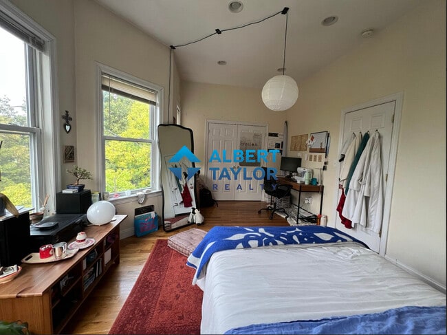 192 Alleghany St, Unit 2 in Boston, MA - Building Photo - Building Photo