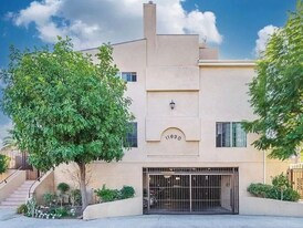 11630 Hamlin St in Los Angeles, CA - Building Photo