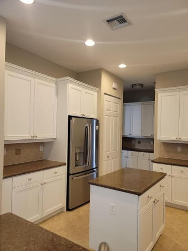 property at 9335 Plantation Estates Dr