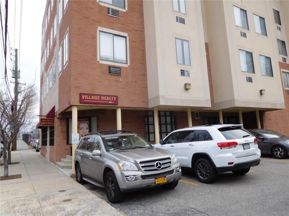 88 Lake Ave in Tuckahoe, NY - Building Photo
