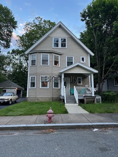 property at 28 Maple Park