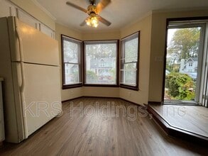 208 Susan Constant Dr in Newport News, VA - Building Photo - Building Photo