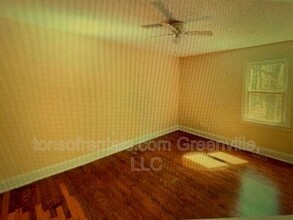 35 Prancer Ave in Greenville, SC - Building Photo - Building Photo