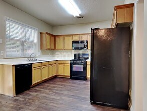 434 Citronelle Dr in Woodstock, GA - Foto de edificio - Building Photo