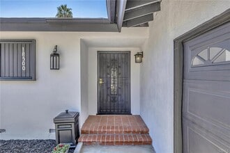 18500 Celtic St in Porter Ranch, CA - Building Photo - Building Photo