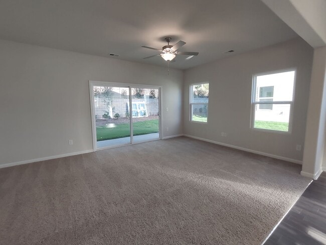 112 Chandler Ct in Sanford, NC - Building Photo - Building Photo