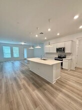 8362 NW 7th Pl in Plantation, FL - Building Photo - Building Photo
