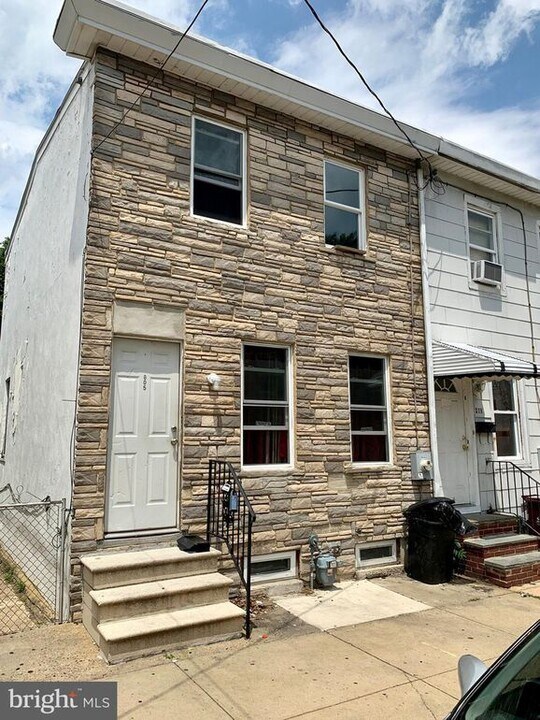 805 Anchorage St in Wilmington, DE - Building Photo
