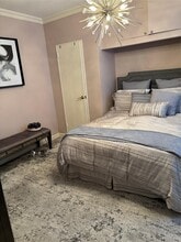 285 Central Ave in Lawrence, NY - Building Photo - Building Photo